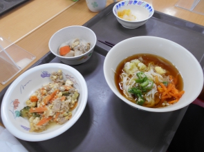 　　　　　七夕の行事食は「そうめん」です！