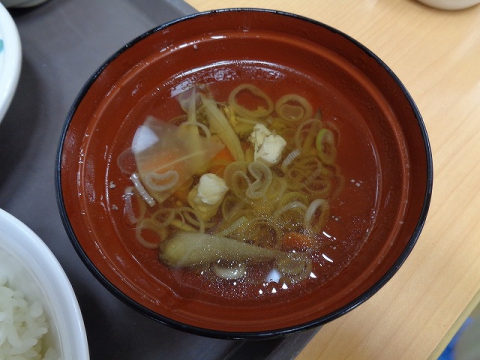 具材のうま味たっぷりの汁物です！