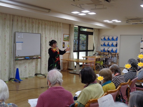 岸壁の母を熱唱