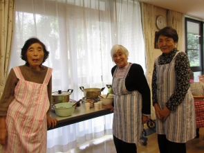 　　　　　　　　　　　　　　ハイ！　ポーズ