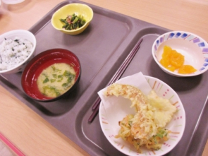 　　　　　　　　　　天ぷら定食♪♪