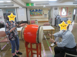 トントントン！
