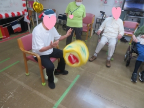 大きなサイコロで！