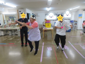 実習生さんもノリノリ！