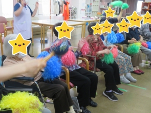 大爆笑！